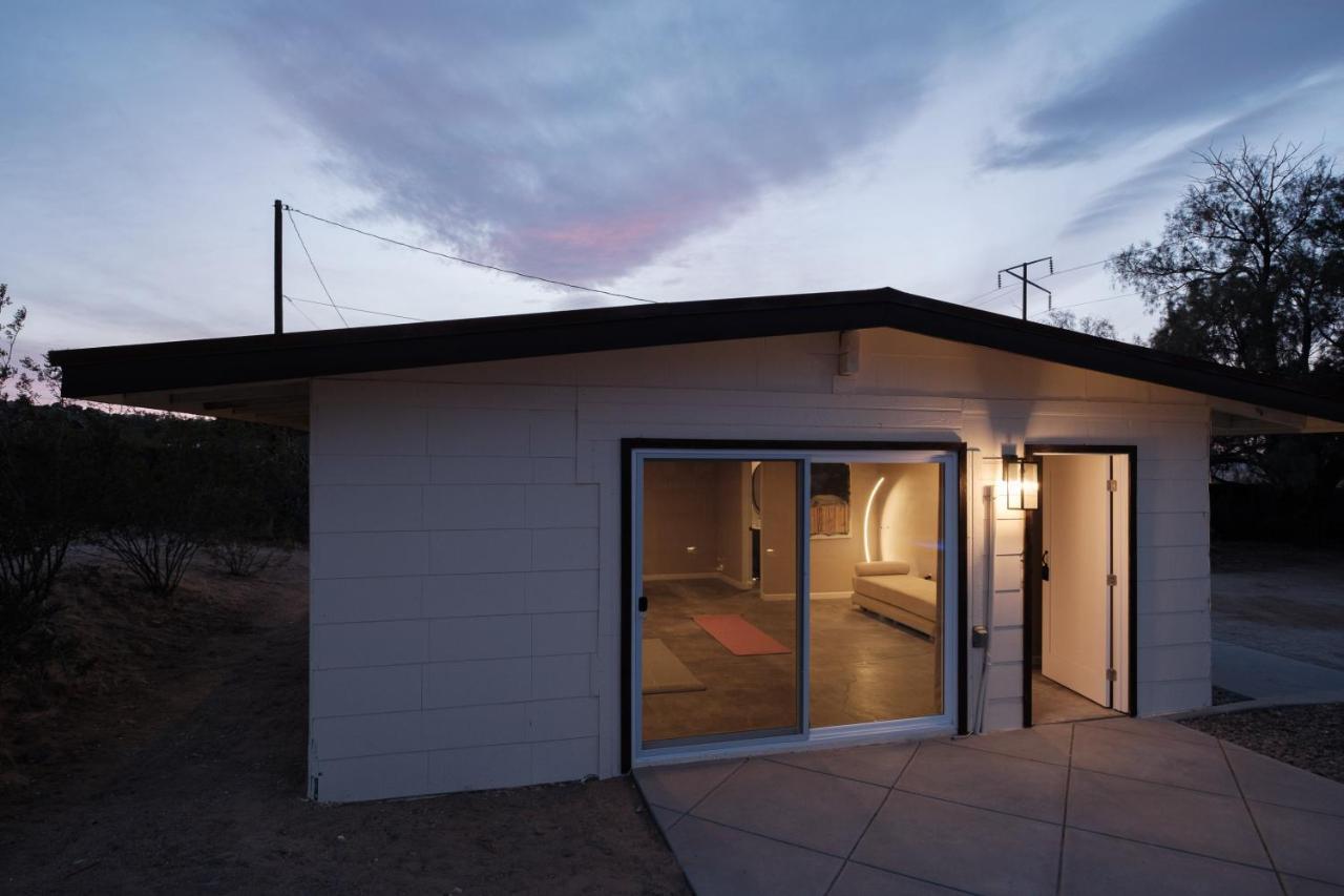 @ Marbella Lane - The Moon Designer Home Right Behind The Jtnp Joshua Tree Eksteriør bilde