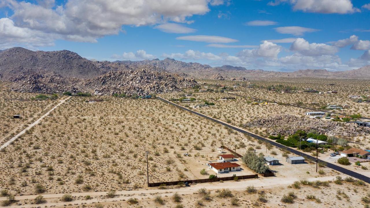 @ Marbella Lane - The Moon Designer Home Right Behind The Jtnp Joshua Tree Eksteriør bilde