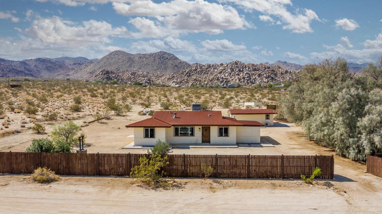 @ Marbella Lane - The Moon Designer Home Right Behind The Jtnp Joshua Tree Eksteriør bilde