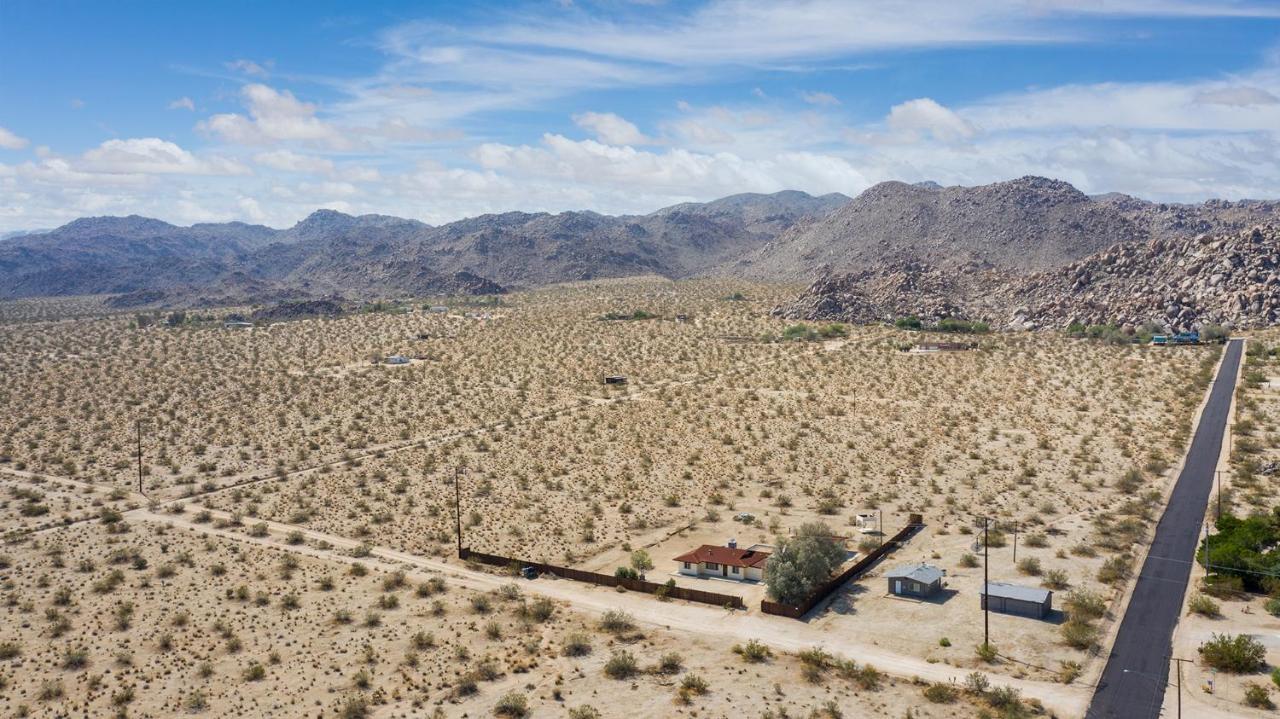 @ Marbella Lane - The Moon Designer Home Right Behind The Jtnp Joshua Tree Eksteriør bilde